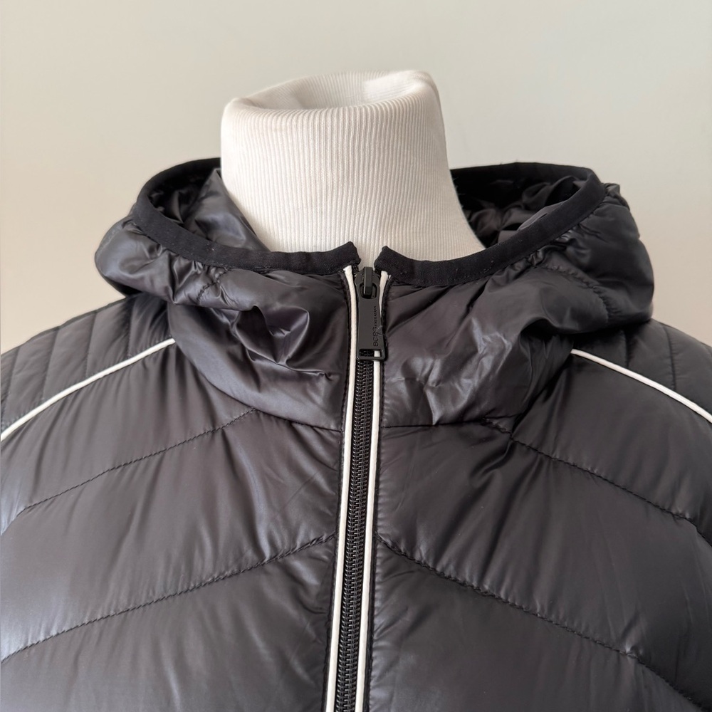 Bcbgeneration Ultra Light Weight Packable Down Ja… - image 3